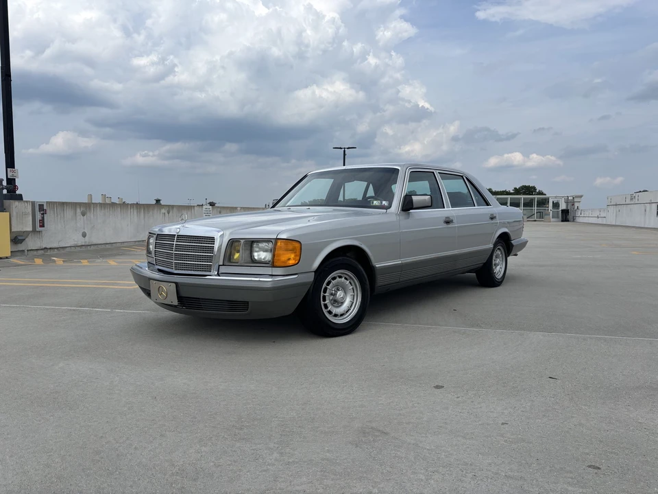 1985 Mercedes-Benz W126 S-Class Sedan - Image 12 of 31