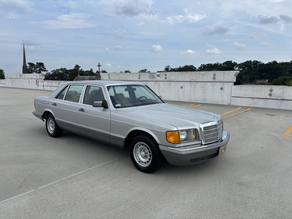 1985 Mercedes-Benz W126 S-Class Sedan - Image 14 of 31