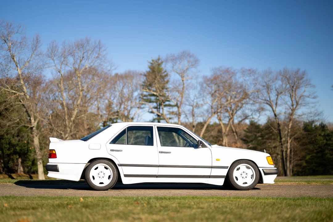 1986 Mercedes-Benz W124 E-Class - Image 10 of 31
