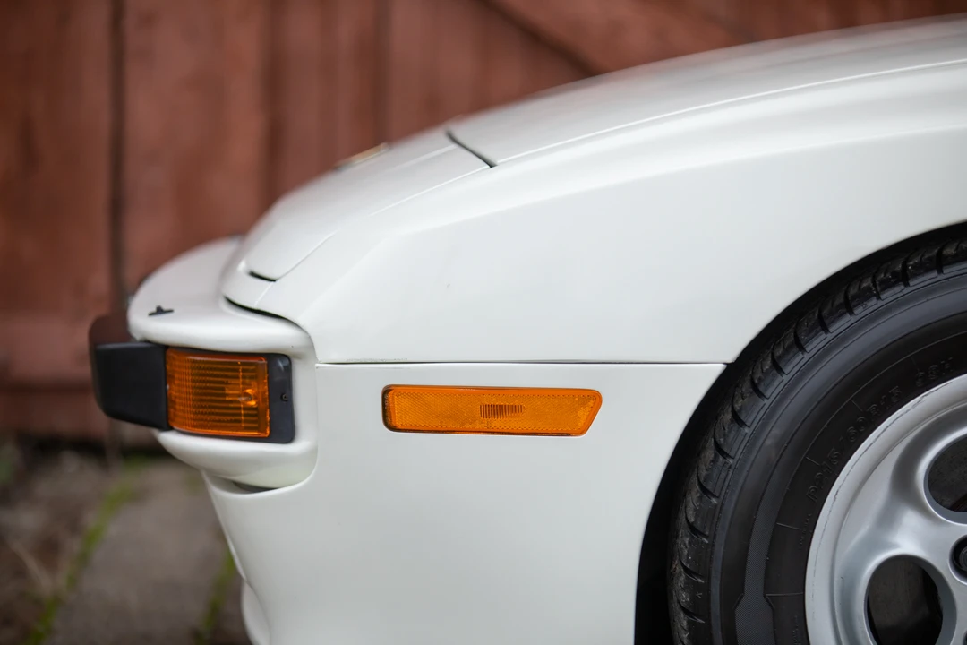 1986 Porsche 944 - Image 26 of 31