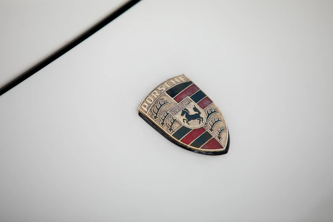 1986 Porsche 944 - Image 29 of 31
