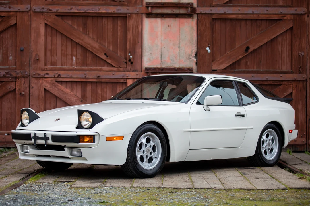 1986 Porsche 944 - Image 6 of 31