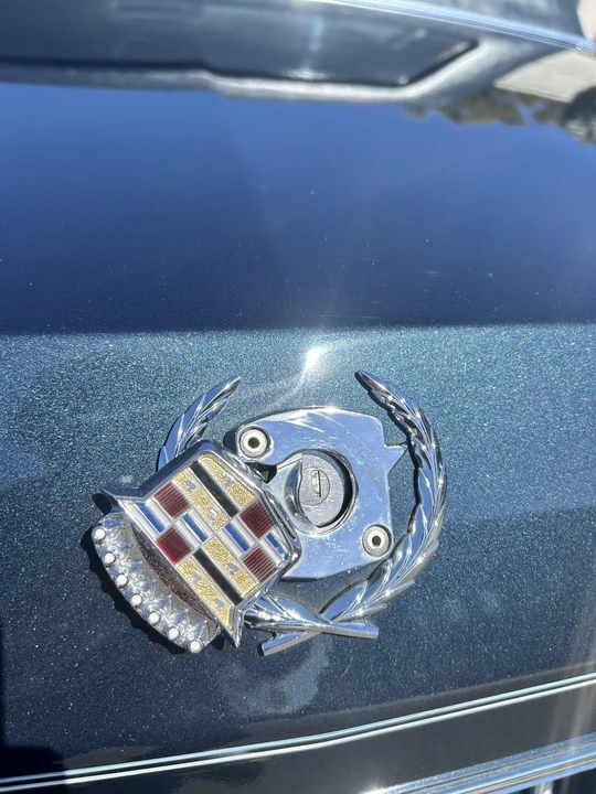 1987 Cadillac Brougham - Image 22 of 31