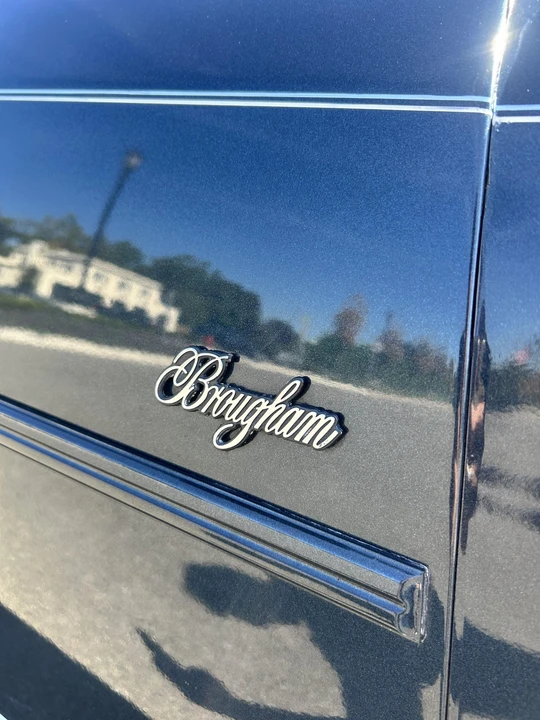 1987 Cadillac Brougham - Image 17 of 31