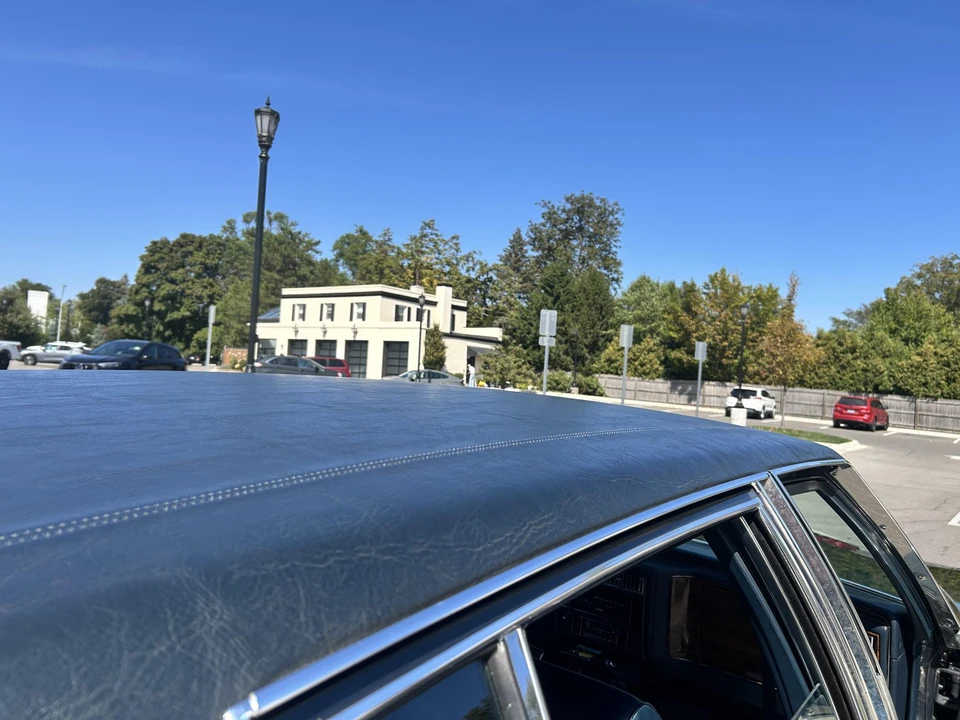 1987 Cadillac Brougham - Image 30 of 31