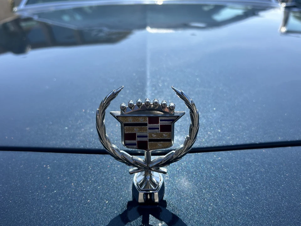 1987 Cadillac Brougham - Image 15 of 31