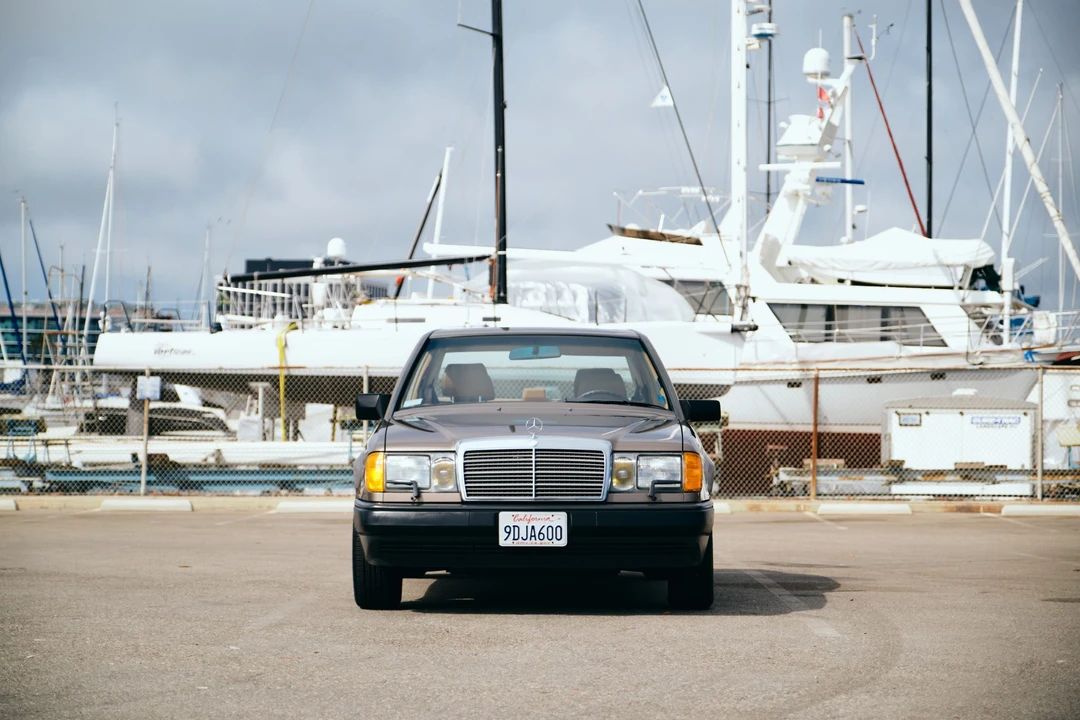 1987 Mercedes-Benz W124 E-Class - Image 23 of 31