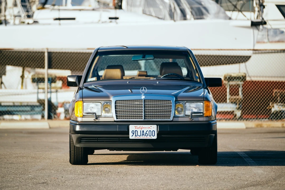 1987 Mercedes-Benz W124 E-Class - Image 25 of 31