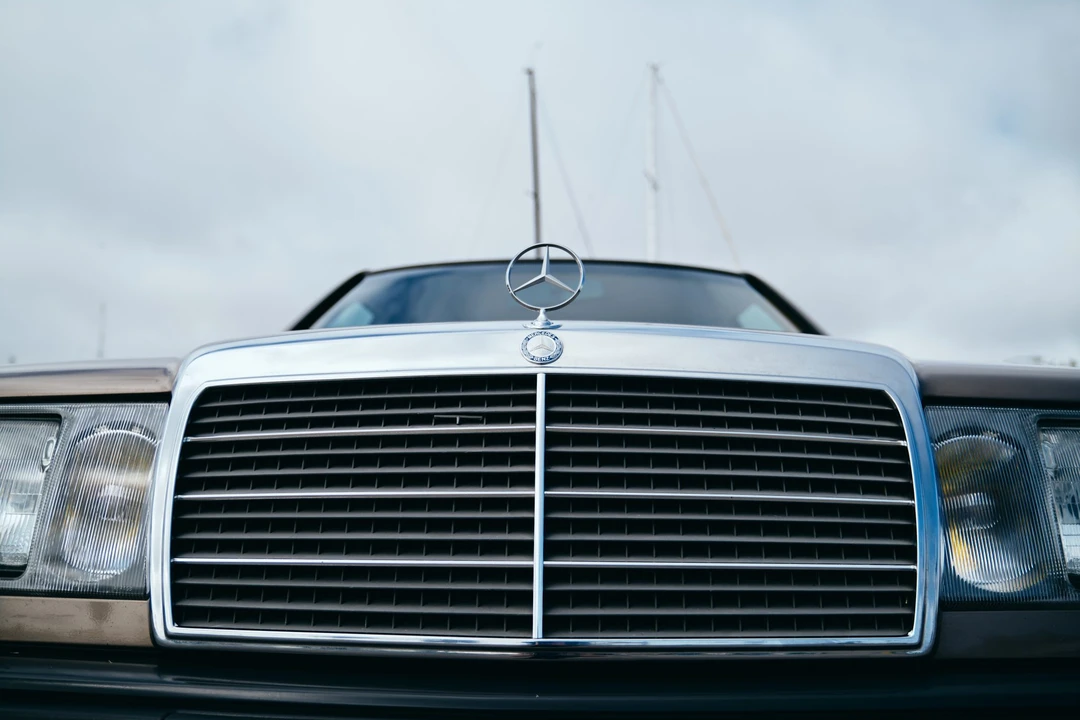 1987 Mercedes-Benz W124 E-Class - Image 27 of 31