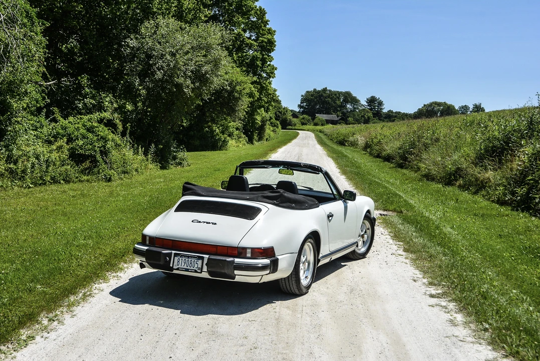 1987 Porsche 911 Carrera 3.2 - Image 23 of 31
