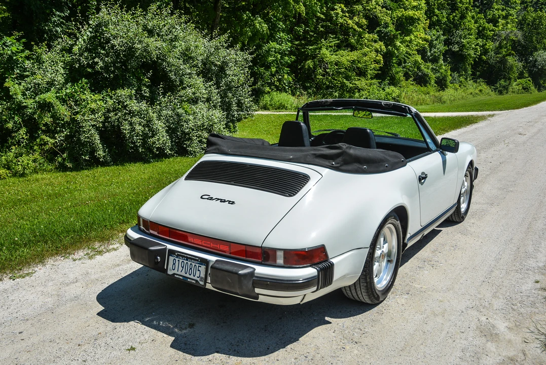 1987 Porsche 911 Carrera 3.2 - Image 22 of 31
