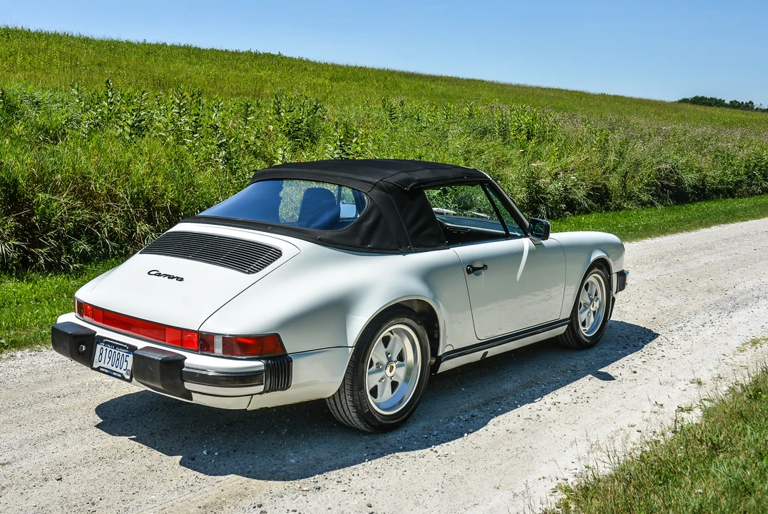 1987 Porsche 911 Carrera 3.2 - Image 19 of 31