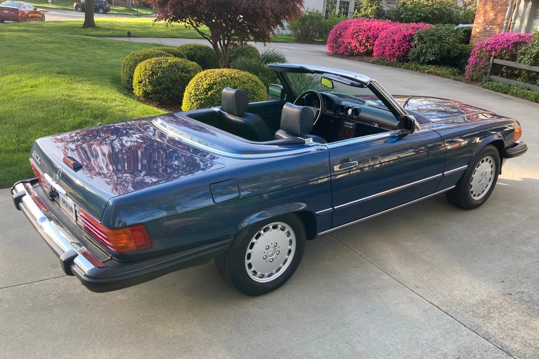 1988 Mercedes-Benz R107 SL-Class - Image 13 of 31