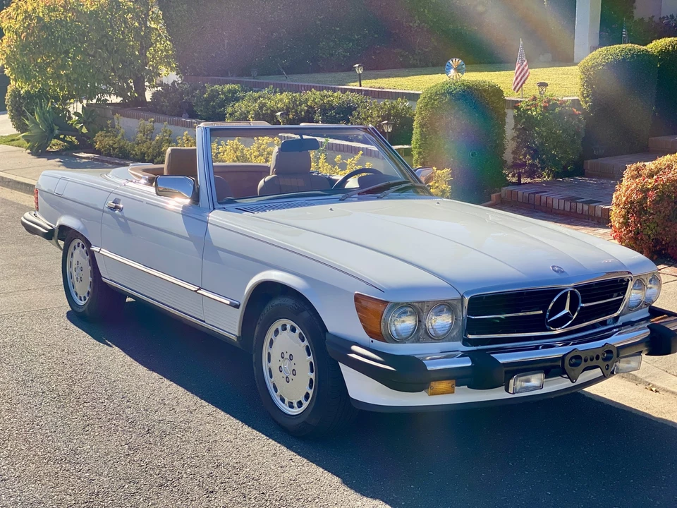 1988 Mercedes-Benz R107 SL-Class - Image 4 of 31