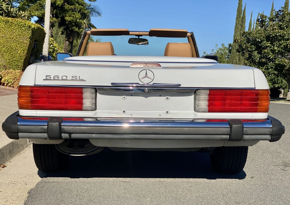 1988 Mercedes-Benz R107 SL-Class - Image 9 of 31