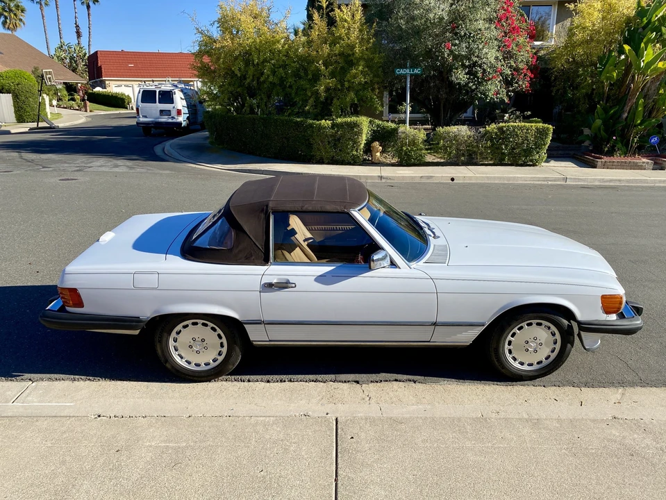 1988 Mercedes-Benz R107 SL-Class - Image 22 of 31