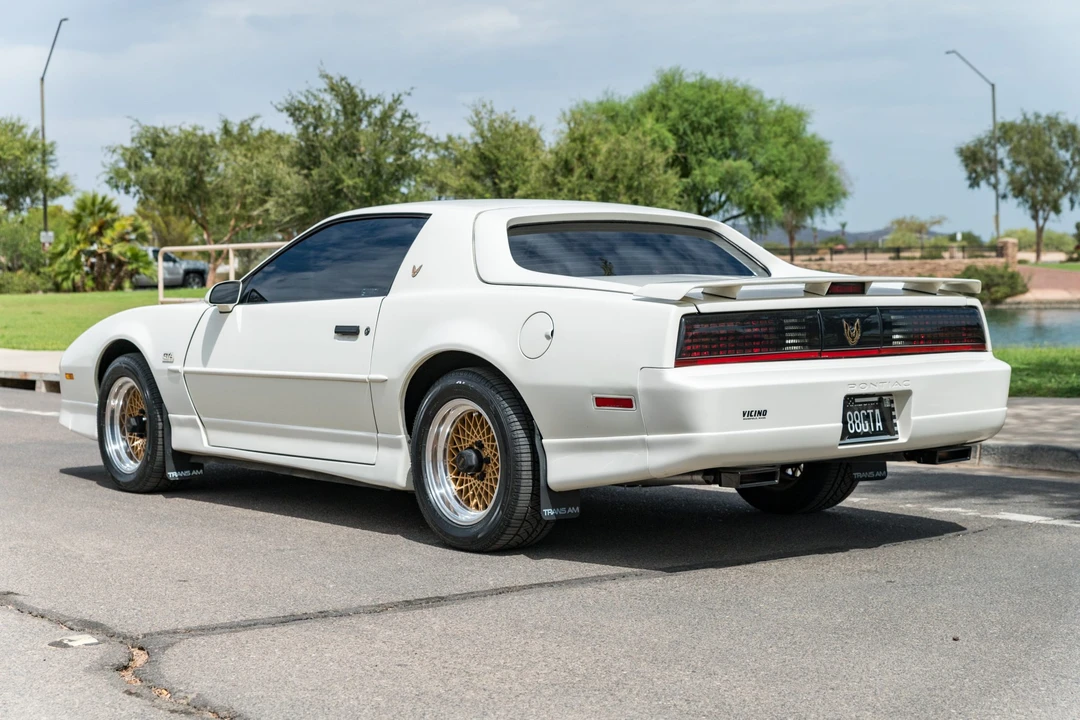 1988 Pontiac Firebird Trans Am 3rd Gen - Image 11 of 31