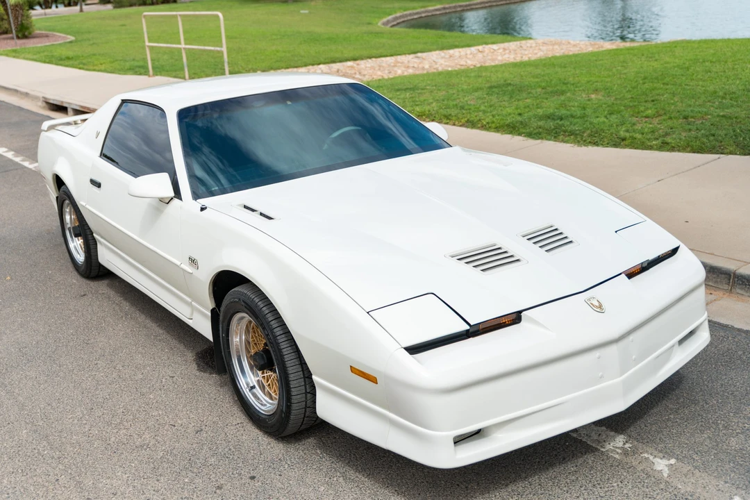 1988 Pontiac Firebird Trans Am 3rd Gen - Image 7 of 31