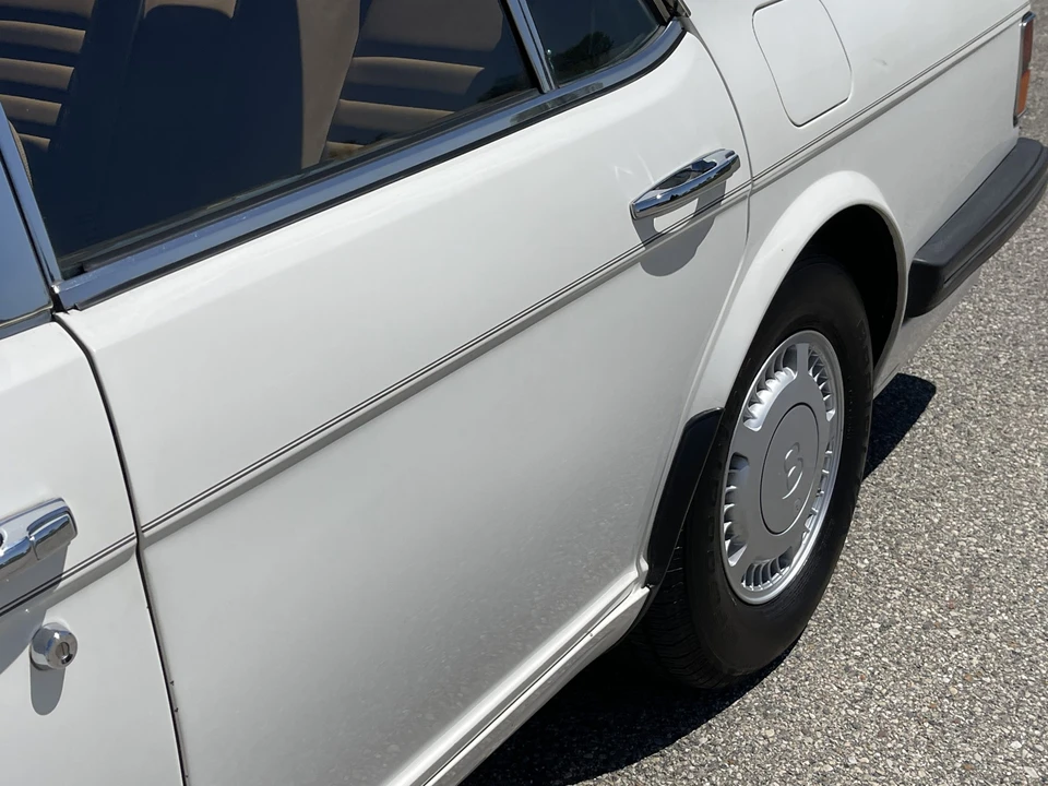 1989 Bentley Mulsanne 1st Gen - Image 23 of 31