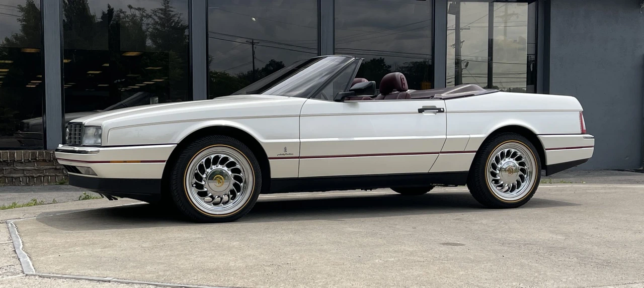 1989 Cadillac Allante - Image 27 of 31