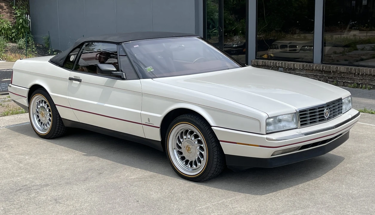 1989 Cadillac Allante - Image 21 of 31