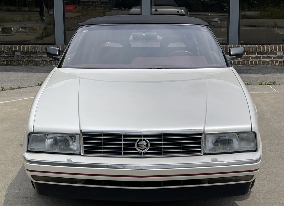 1989 Cadillac Allante - Image 24 of 31