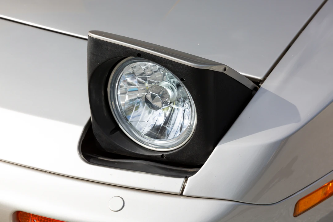 1989 Porsche 944 Turbo - Image 25 of 31
