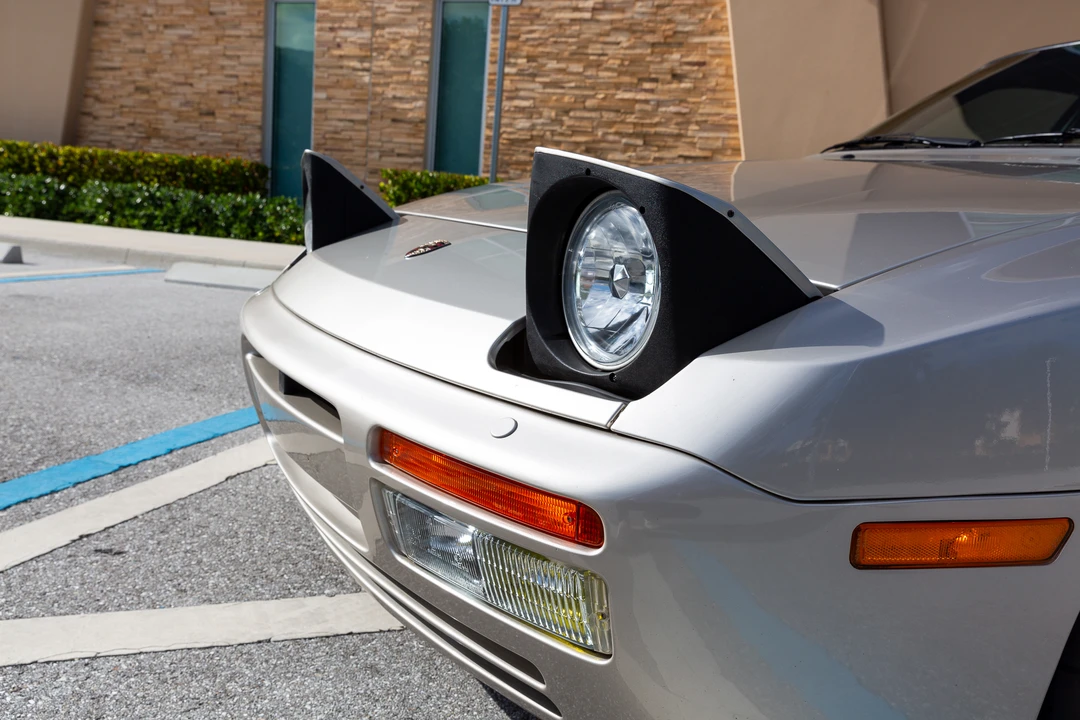 1989 Porsche 944 Turbo - Image 23 of 31