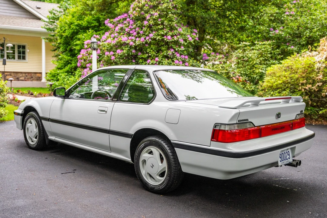 1990 Honda Prelude 3rd Gen - Image 5 of 31