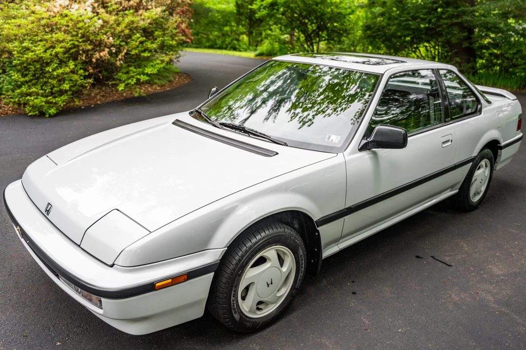 1990 Honda Prelude 3rd Gen - Image 3 of 31