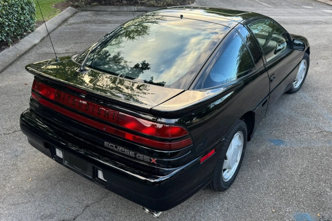 1990 Mitsubishi Eclipse 1st Gen - Image 16 of 31
