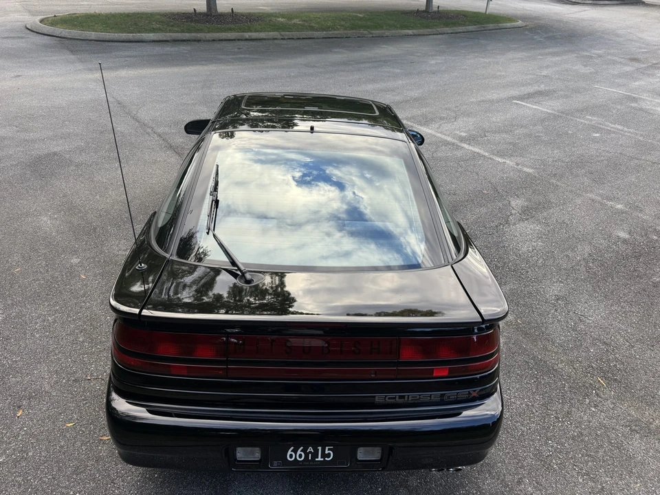 1990 Mitsubishi Eclipse 1st Gen - Image 17 of 31