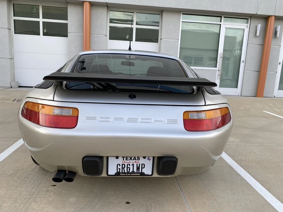 1990 Porsche 928 S4 - Image 21 of 31
