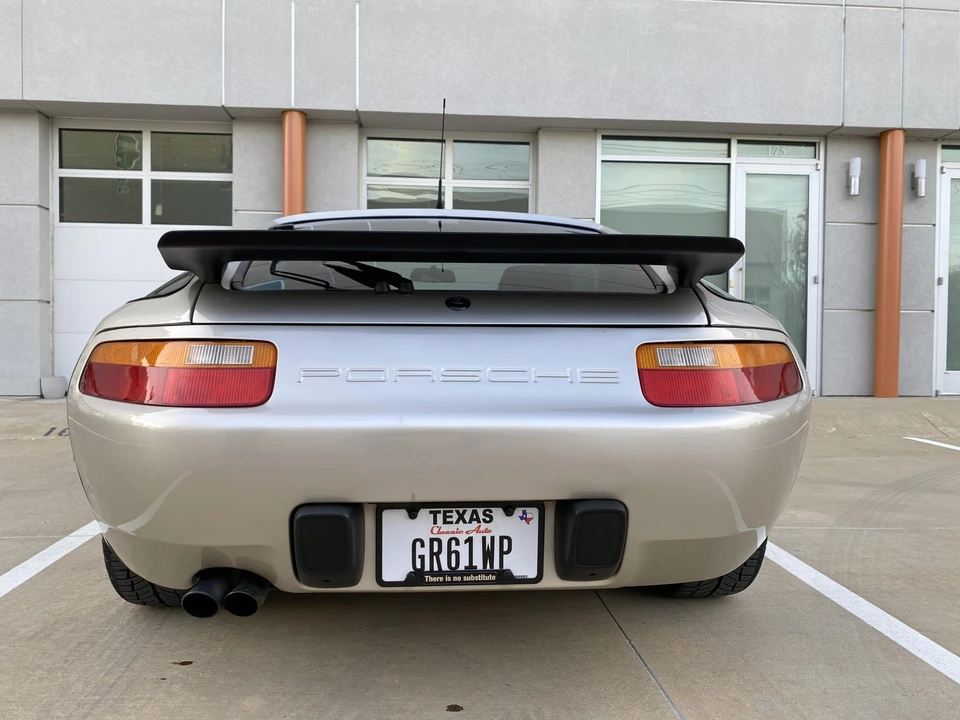 1990 Porsche 928 S4 - Image 23 of 31