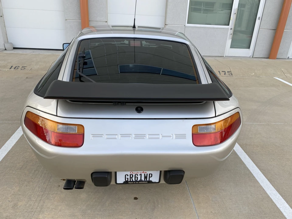 1990 Porsche 928 S4 - Image 19 of 31