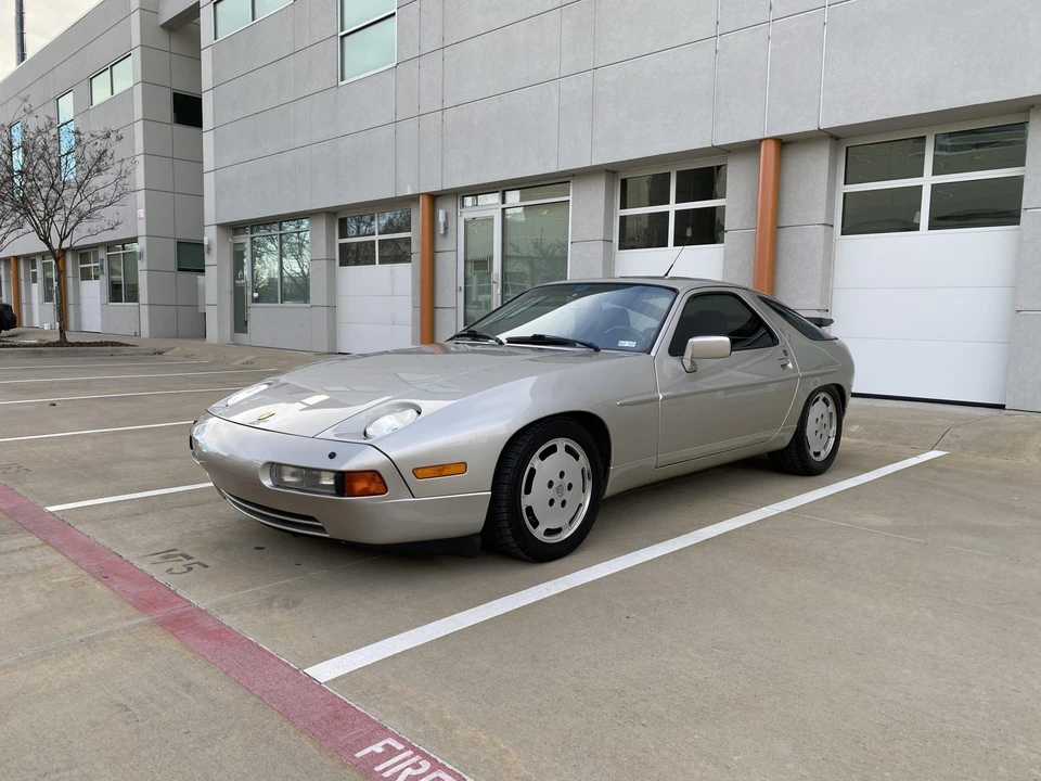 1990 Porsche 928 S4 - Image 4 of 31