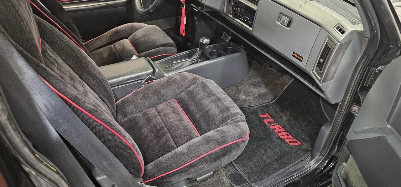 1991 GMC Syclone - Image 26 of 31