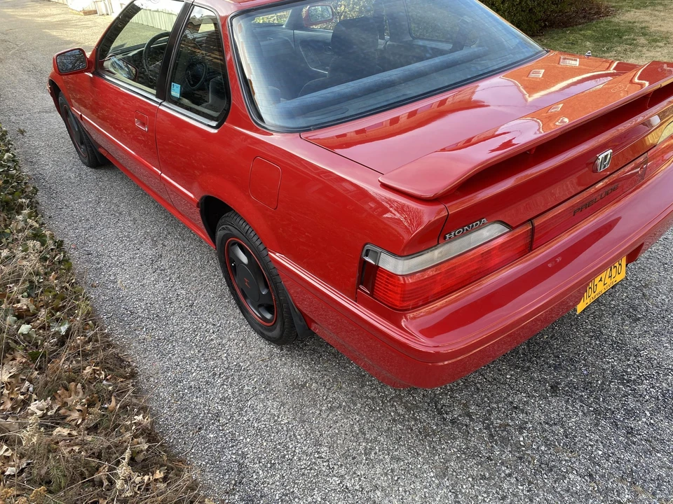 1991 Honda Prelude 3rd Gen - Image 18 of 31
