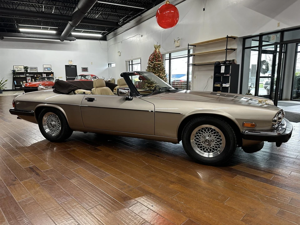 1991 Jaguar XJS Convertible - Image 24 of 31