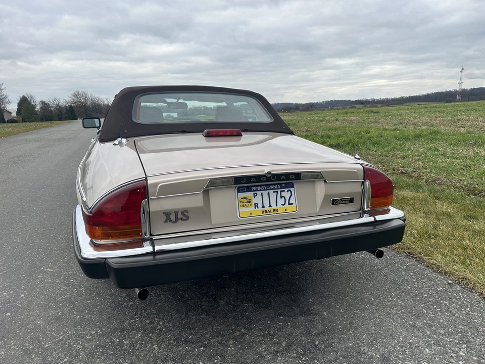 1991 Jaguar XJS Convertible - Image 14 of 31