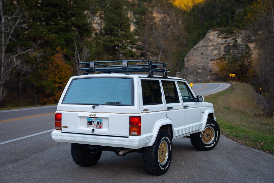 1992 Jeep XJ Cherokee - Image 12 of 31