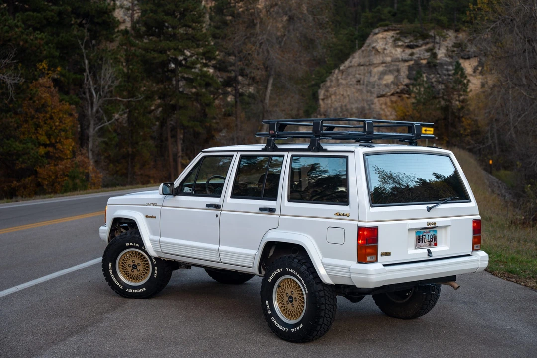 1992 Jeep XJ Cherokee - Image 9 of 31