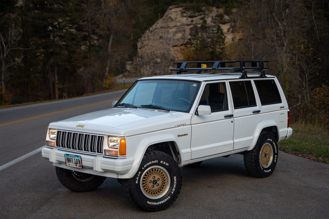 1992 Jeep XJ Cherokee - Image 6 of 31