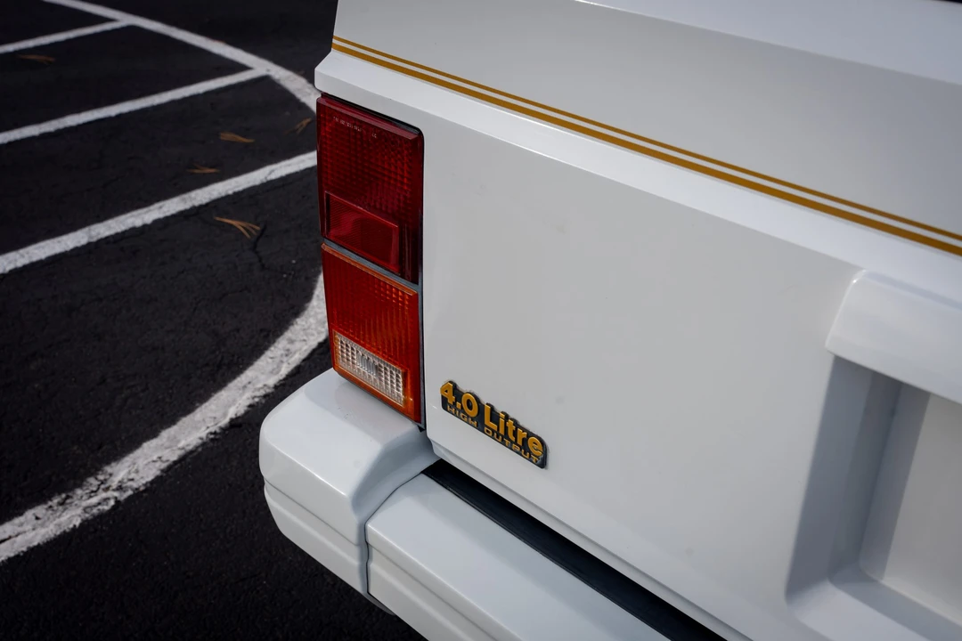 1992 Jeep XJ Cherokee - Image 19 of 31