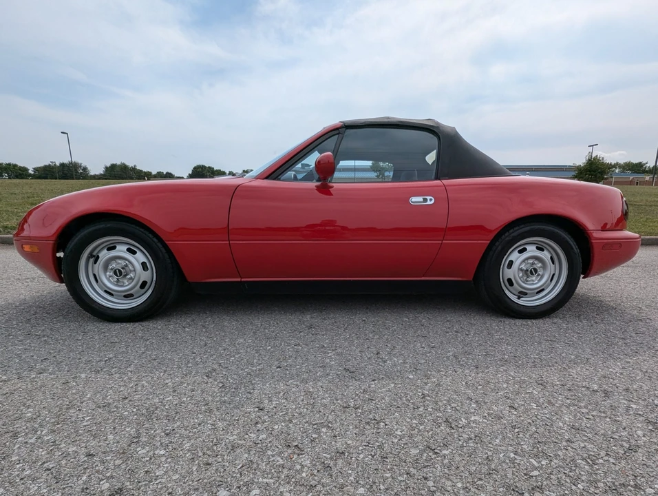 1992 Mazda NA MX-5 Miata - Image 17 of 31
