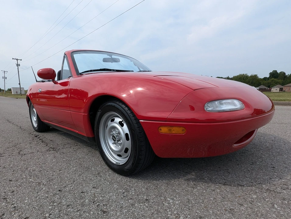 1992 Mazda NA MX-5 Miata - Image 26 of 31
