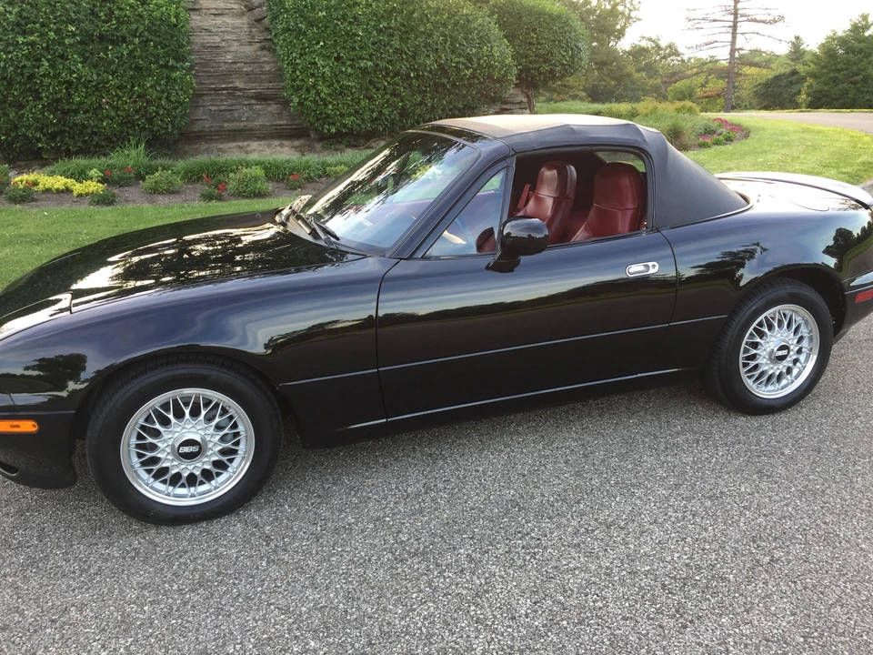 1993 Mazda NA MX-5 Miata - Image 21 of 31