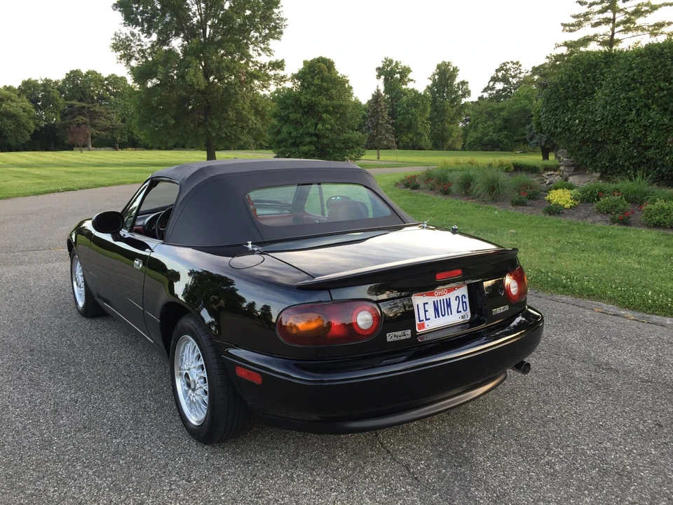 1993 Mazda NA MX-5 Miata - Image 18 of 31