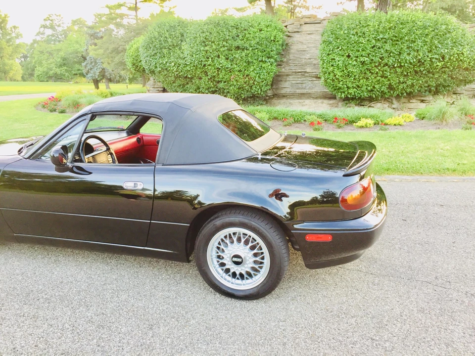 1993 Mazda NA MX-5 Miata - Image 8 of 31