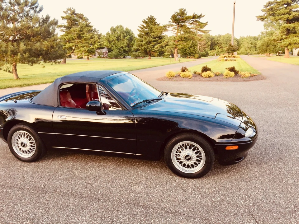 1993 Mazda NA MX-5 Miata - Image 27 of 31